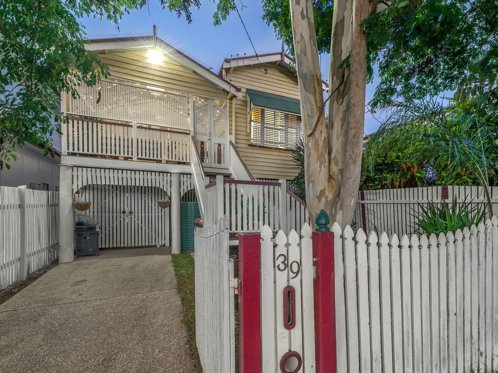 39 Emerald Street, Kedron QLD 4031, Kedron - Thumbnail 2