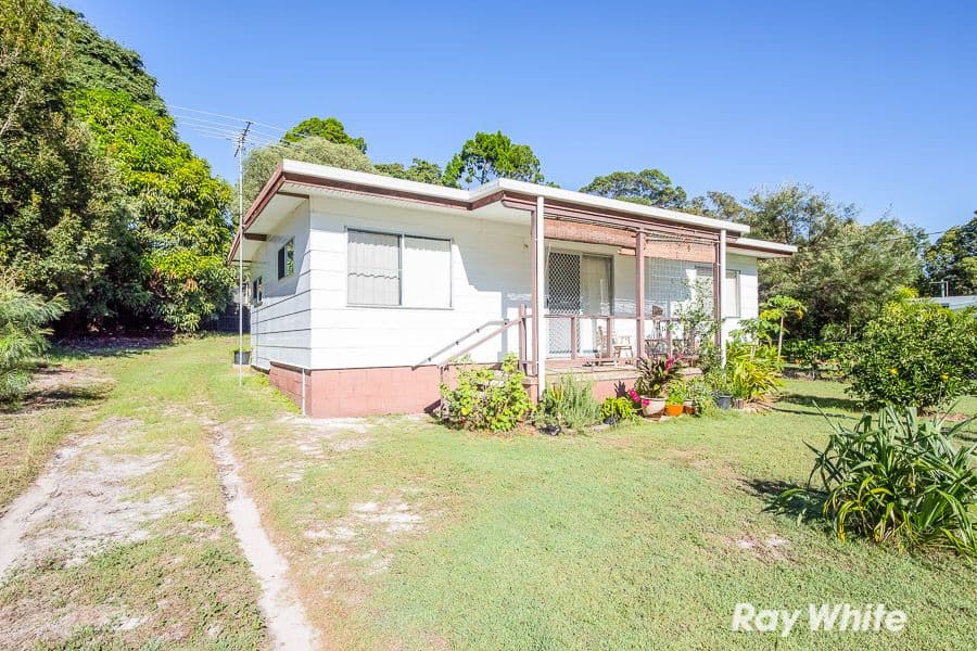 4 Spowers Street, Bongaree QLD 4507, Bongaree - Image 1