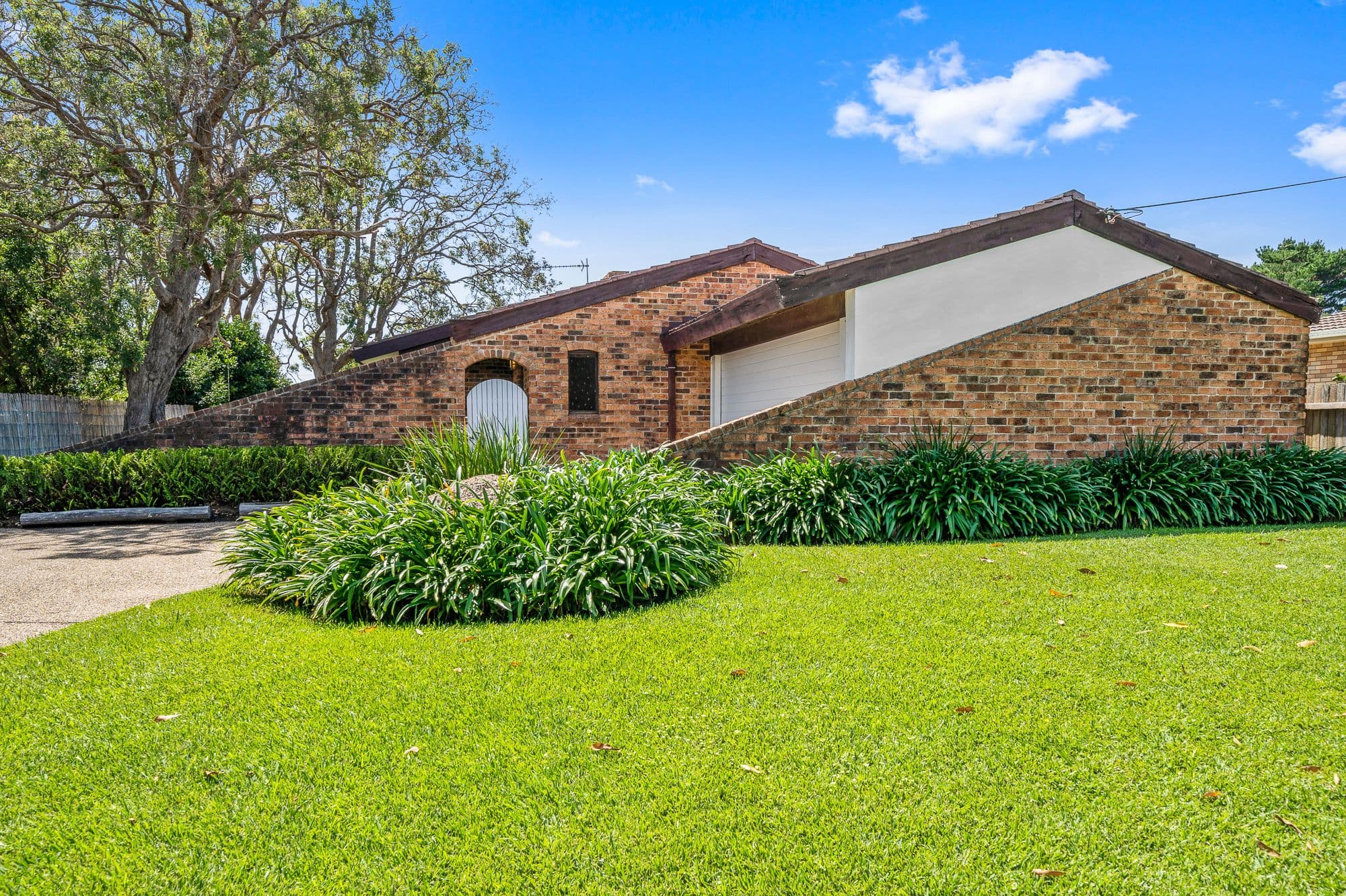 16 Fairlands Street, Culburra Beach NSW 2540, Culburra Beach - Image 1