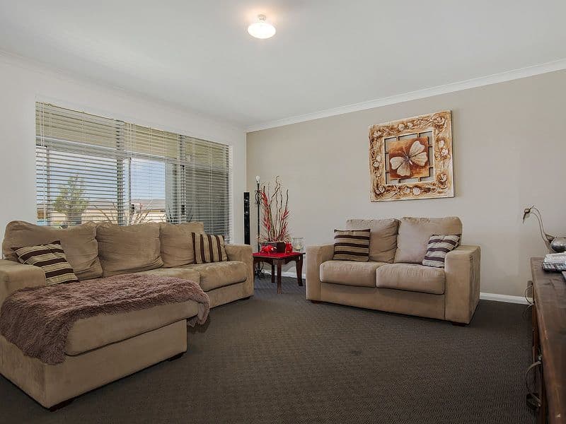 26 Banksiadale Gate, Lakelands WA 6180, Lakelands - Thumbnail 3