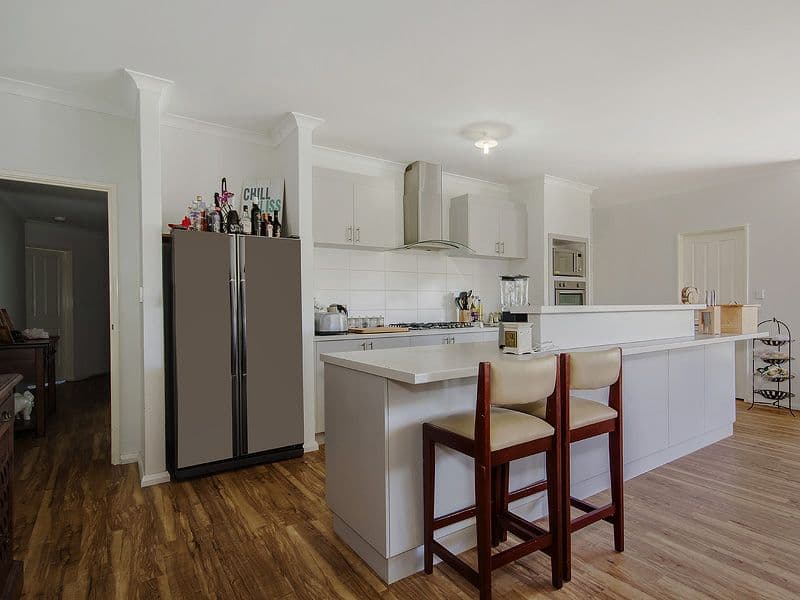 26 Banksiadale Gate, Lakelands WA 6180, Lakelands - Thumbnail 4