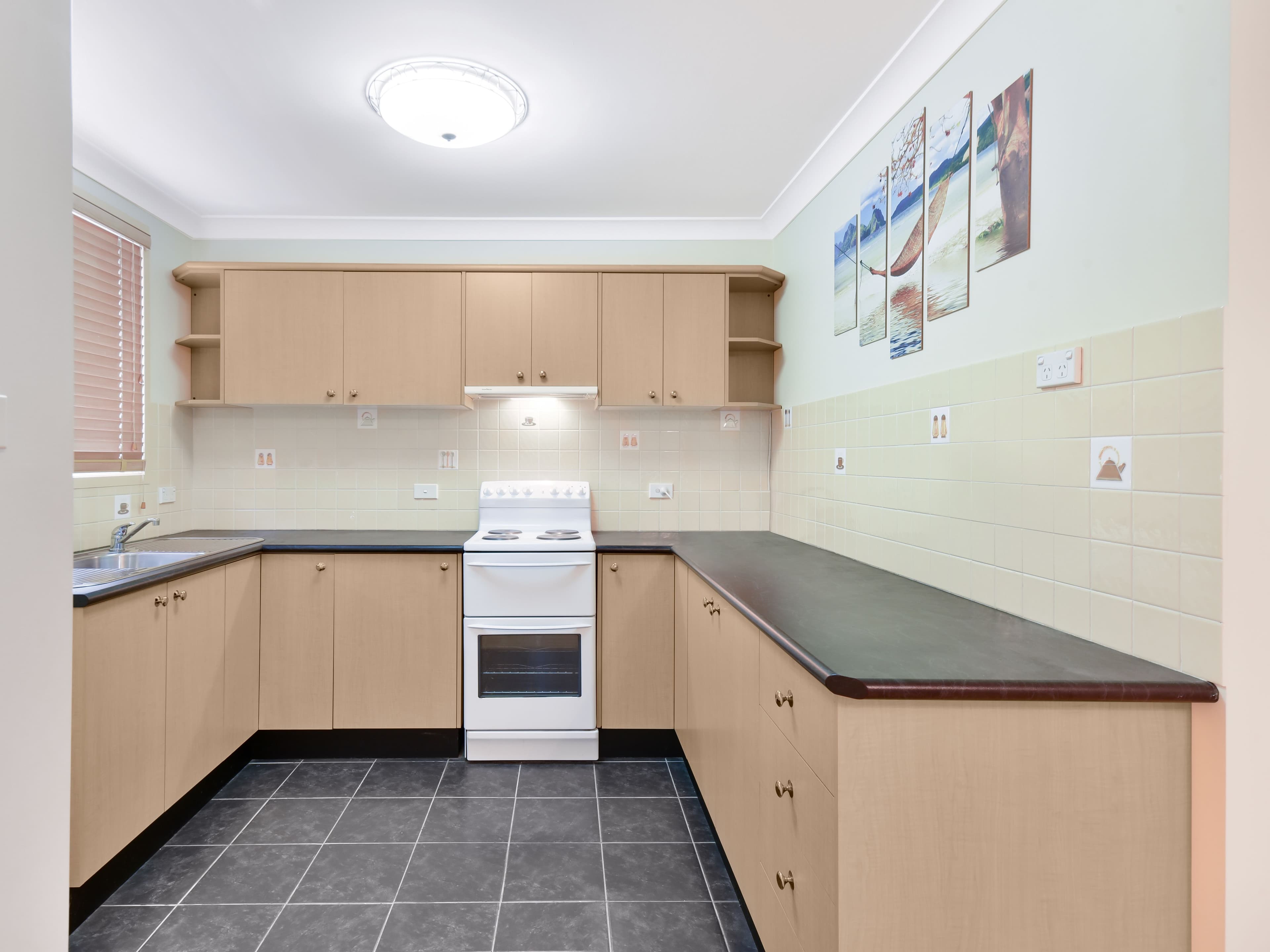 4 Lawson Avenue, Camden South NSW 2570, Camden South - Thumbnail 8