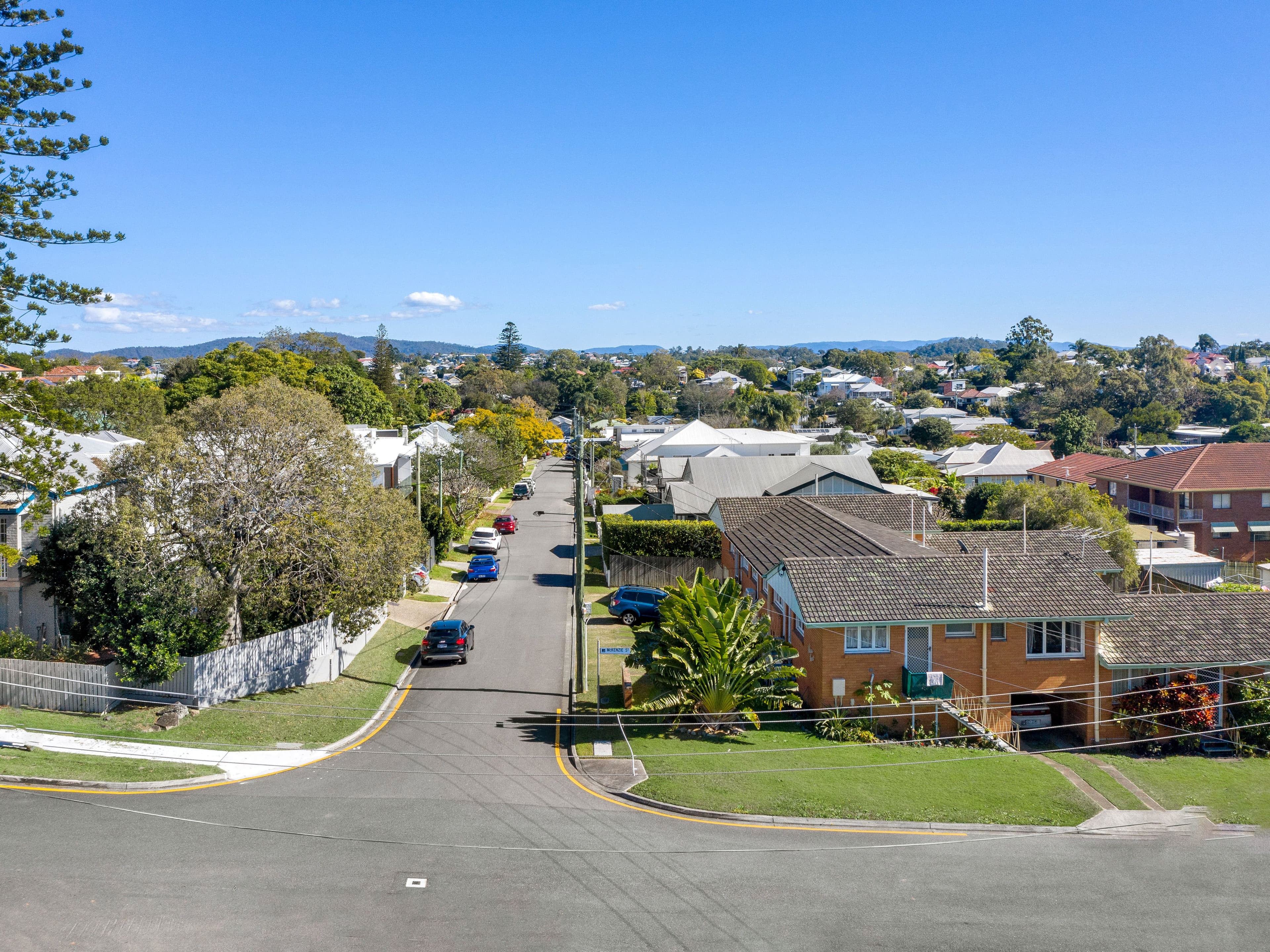 9 McKenzie Street, Windsor QLD 4030, Windsor - Thumbnail 2