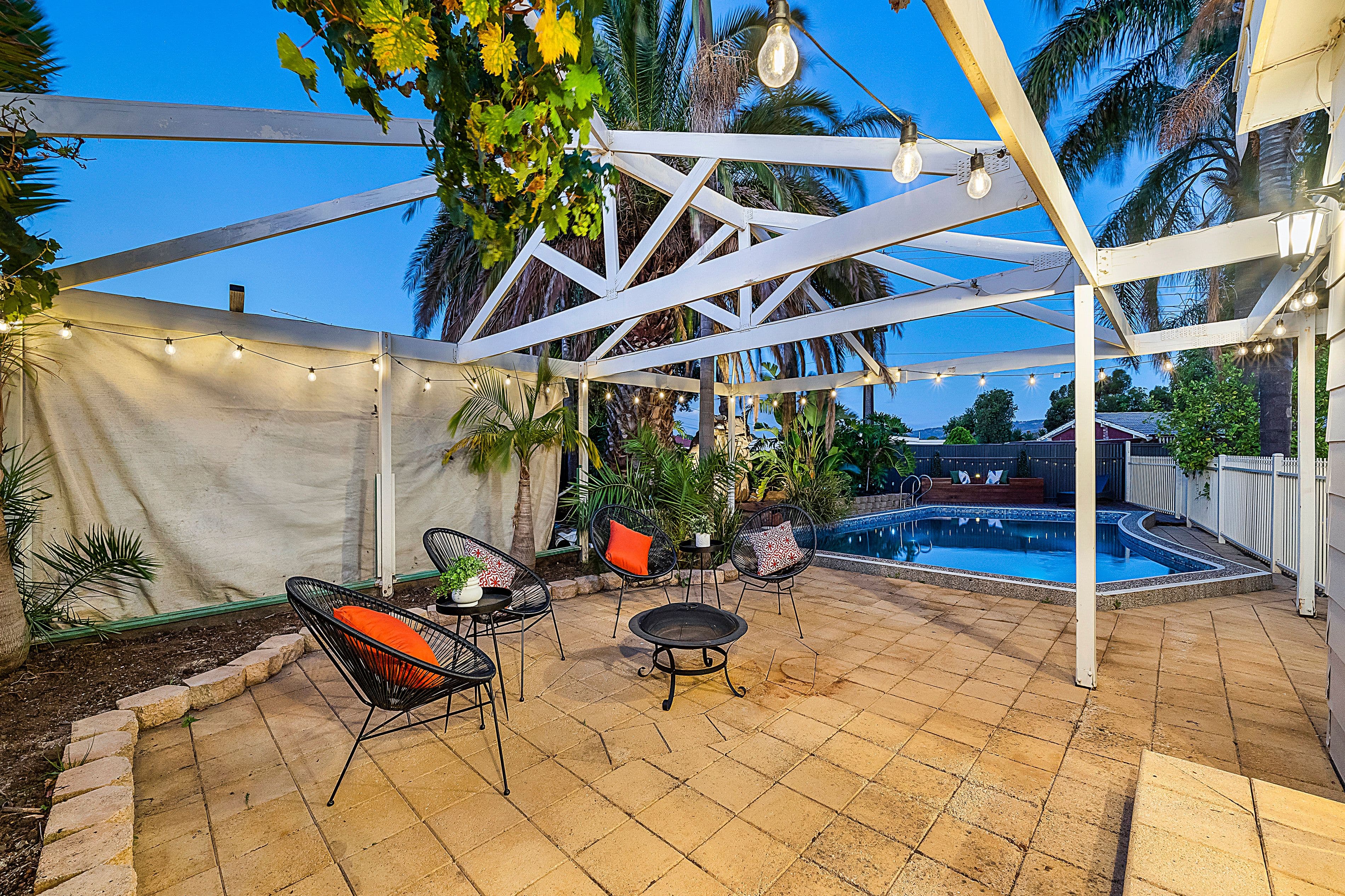 8 armstrong Crescent, Modbury North SA 5092, Modbury North - Thumbnail 4