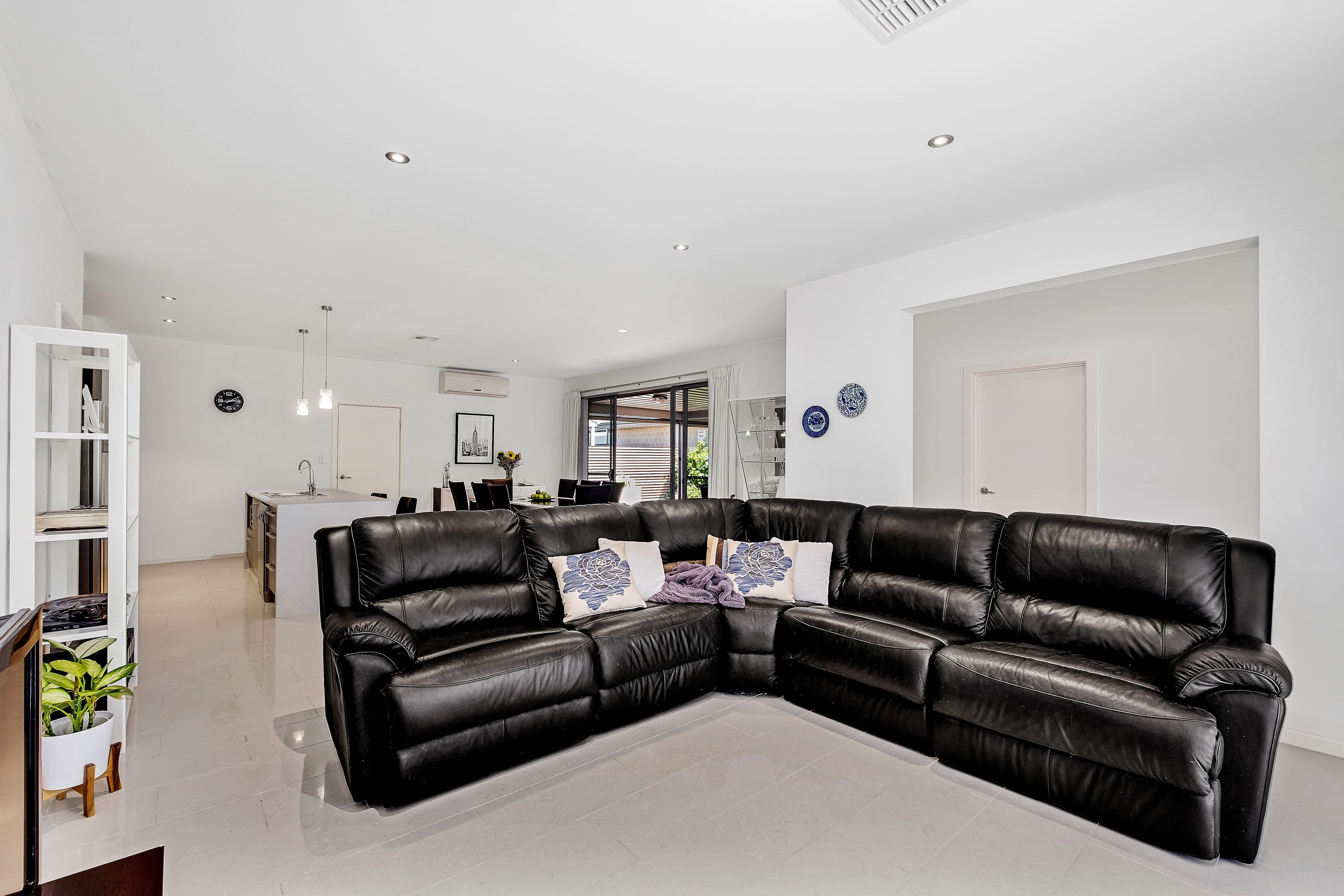 22 Bowden Grove, Oaklands Park SA 5046, Oaklands Park - Thumbnail 3