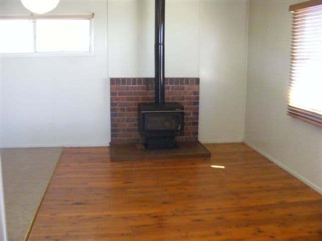 6 Cecil Street, OAKEY QLD 4401, Oakey - Thumbnail 8