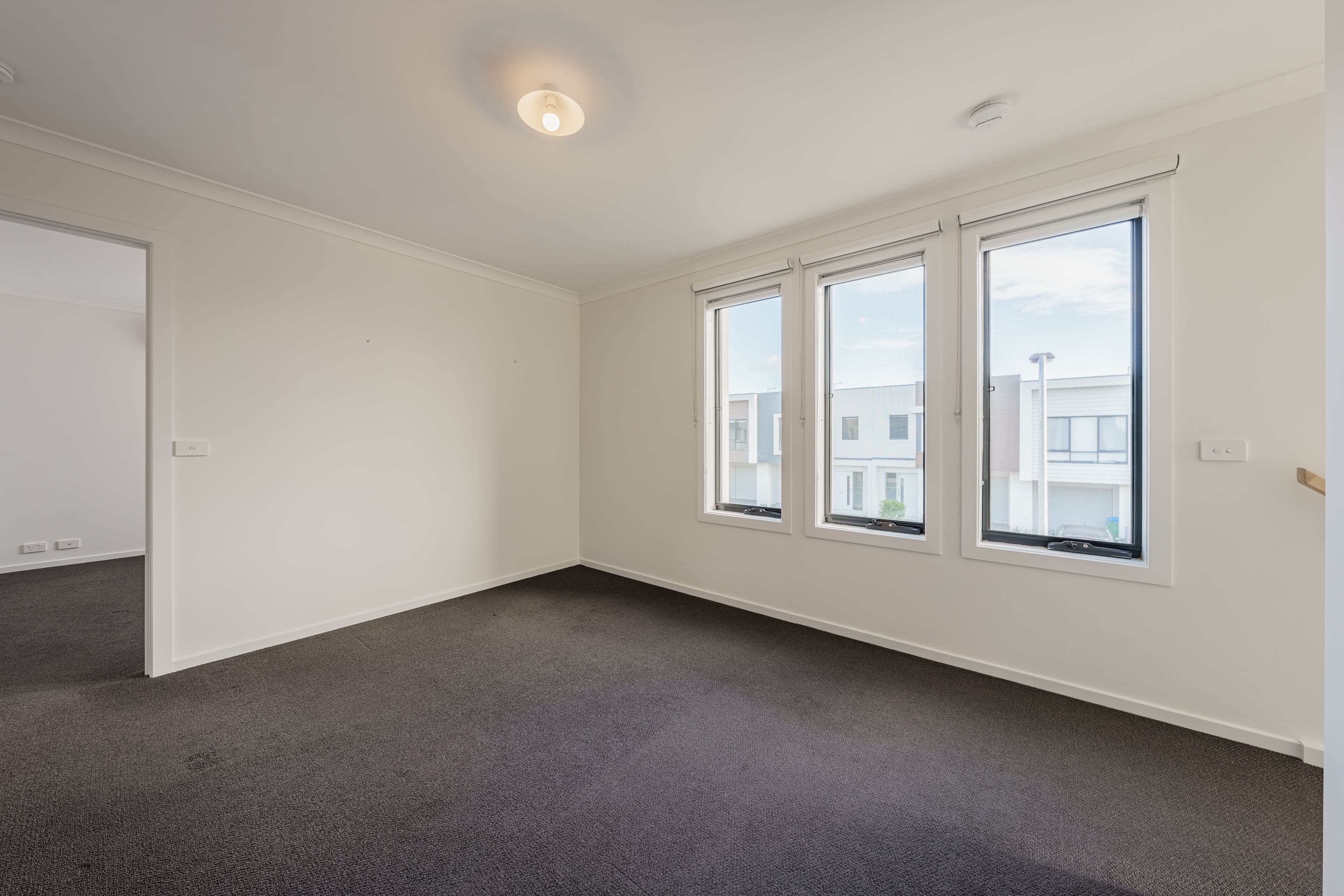 5 Hebrides Close, Cranbourne West VIC 3977, Cranbourne West - Thumbnail 6
