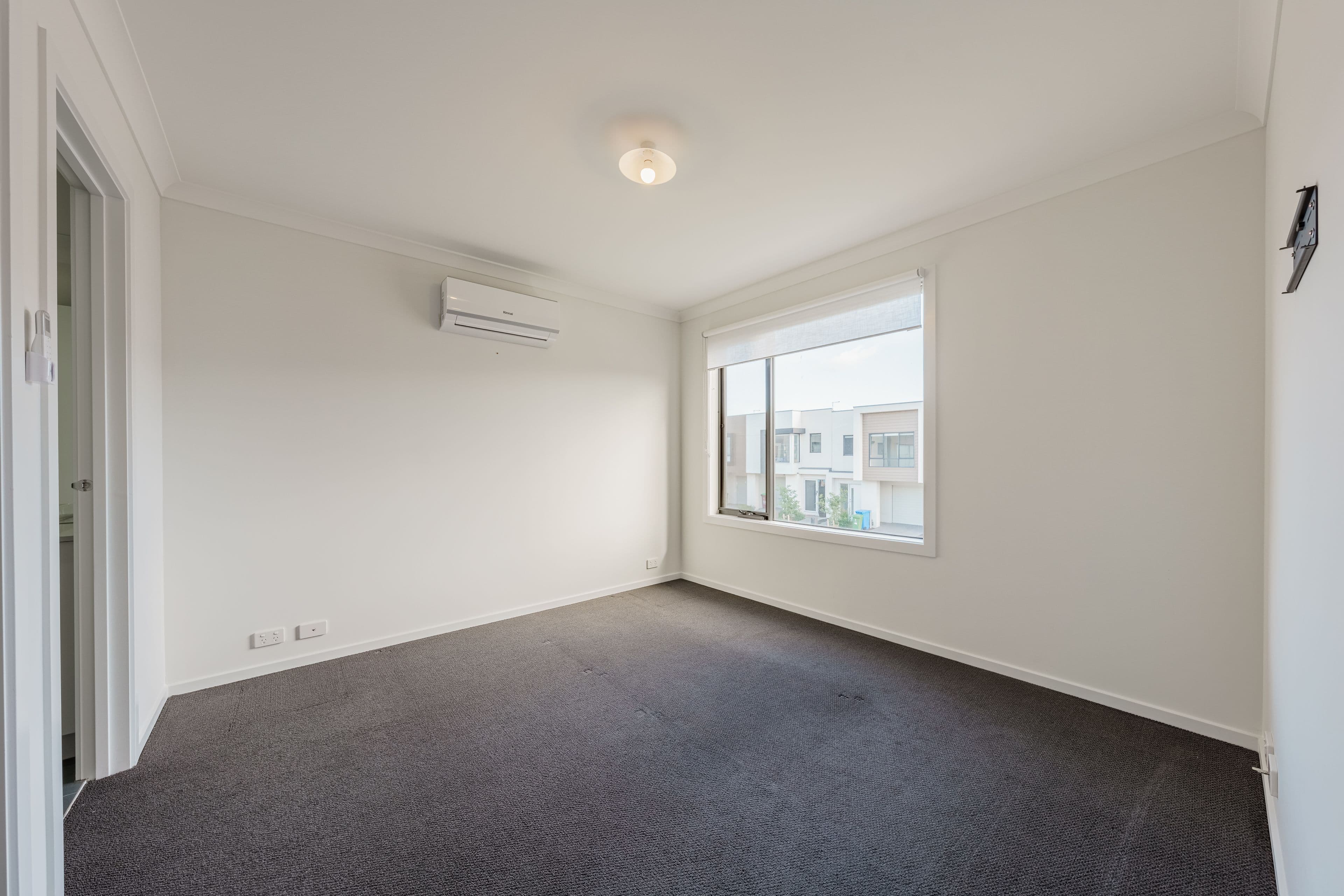 5 Hebrides Close, Cranbourne West VIC 3977, Cranbourne West - Thumbnail 7