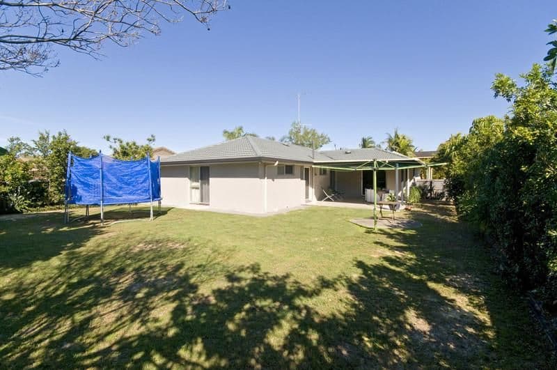 9 Ebony Place, PALM BEACH QLD 4221, Palm Beach - Thumbnail 5