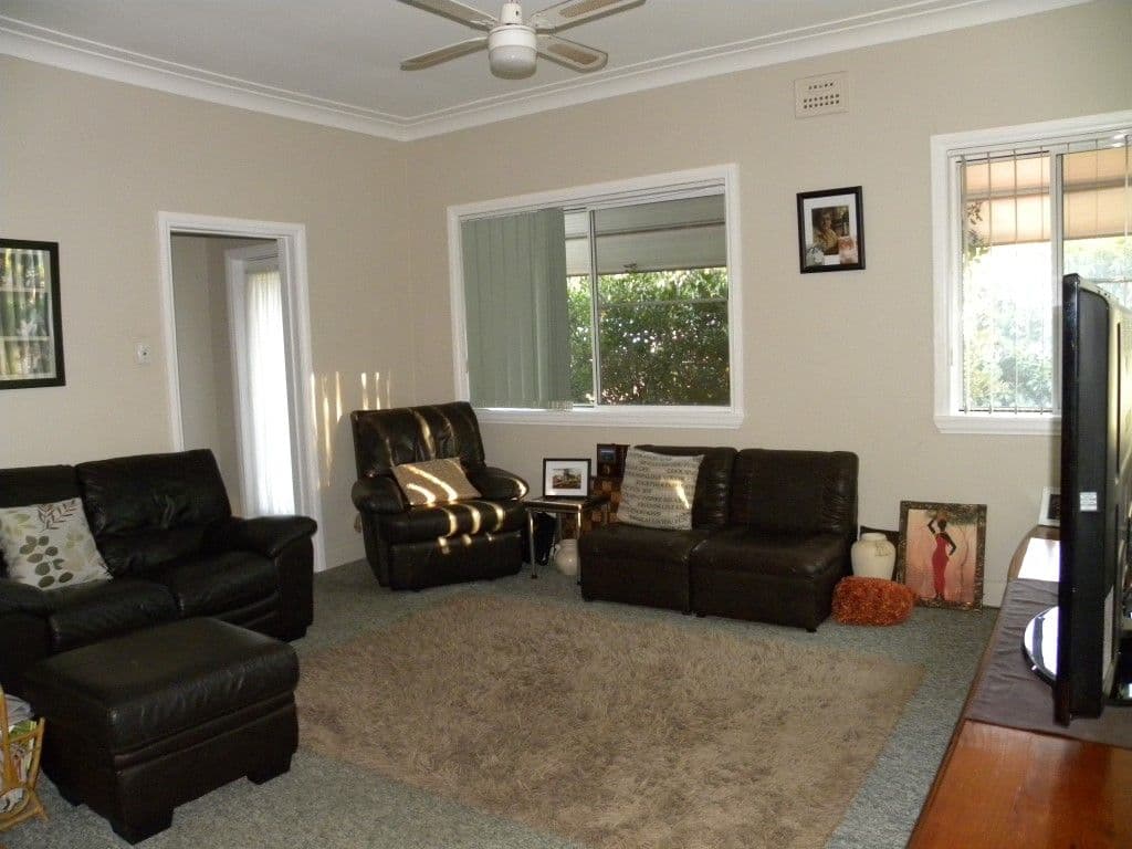 43 Orange Street, PARKES NSW 2870, Parkes - Thumbnail 2