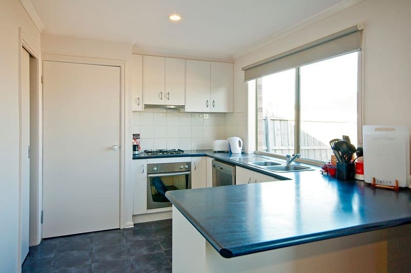 7 Blackheath Mews, WAURN PONDS VIC 3216, Waurn Ponds - Thumbnail 2