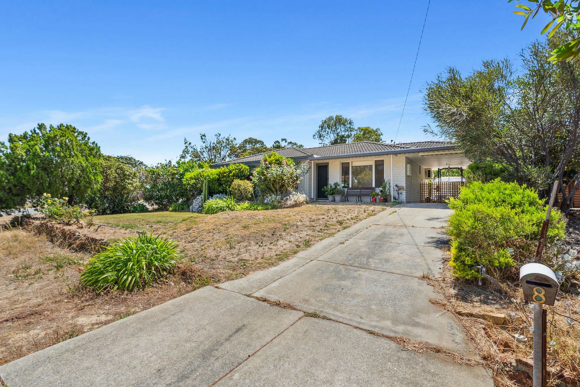 8 Bulla Street, Lesmurdie WA 6076, Lesmurdie - Thumbnail 3
