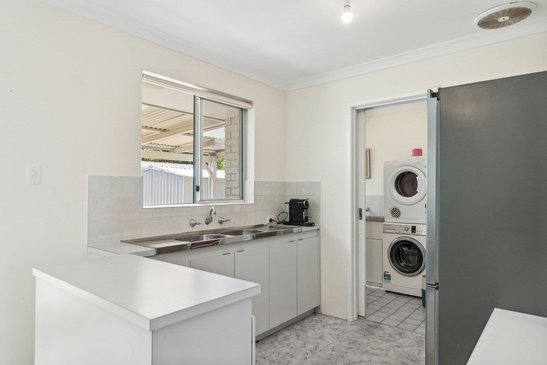 8 Bulla Street, Lesmurdie WA 6076, Lesmurdie - Thumbnail 8