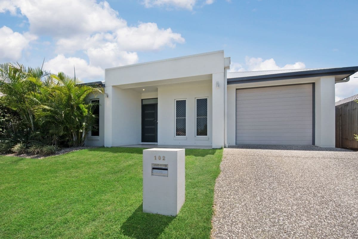102 Mackintosh Drive, North Lakes QLD 4509, North Lakes - Image 1