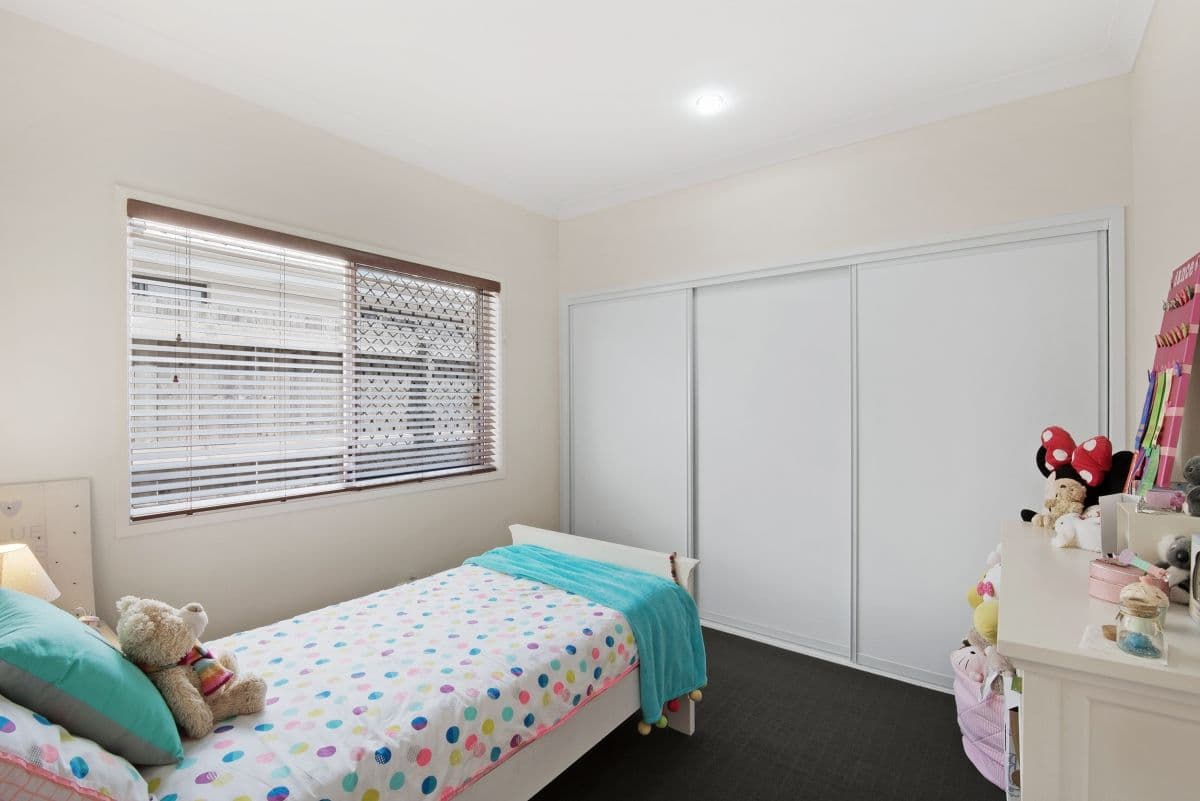102 Mackintosh Drive, North Lakes QLD 4509, North Lakes - Thumbnail 8