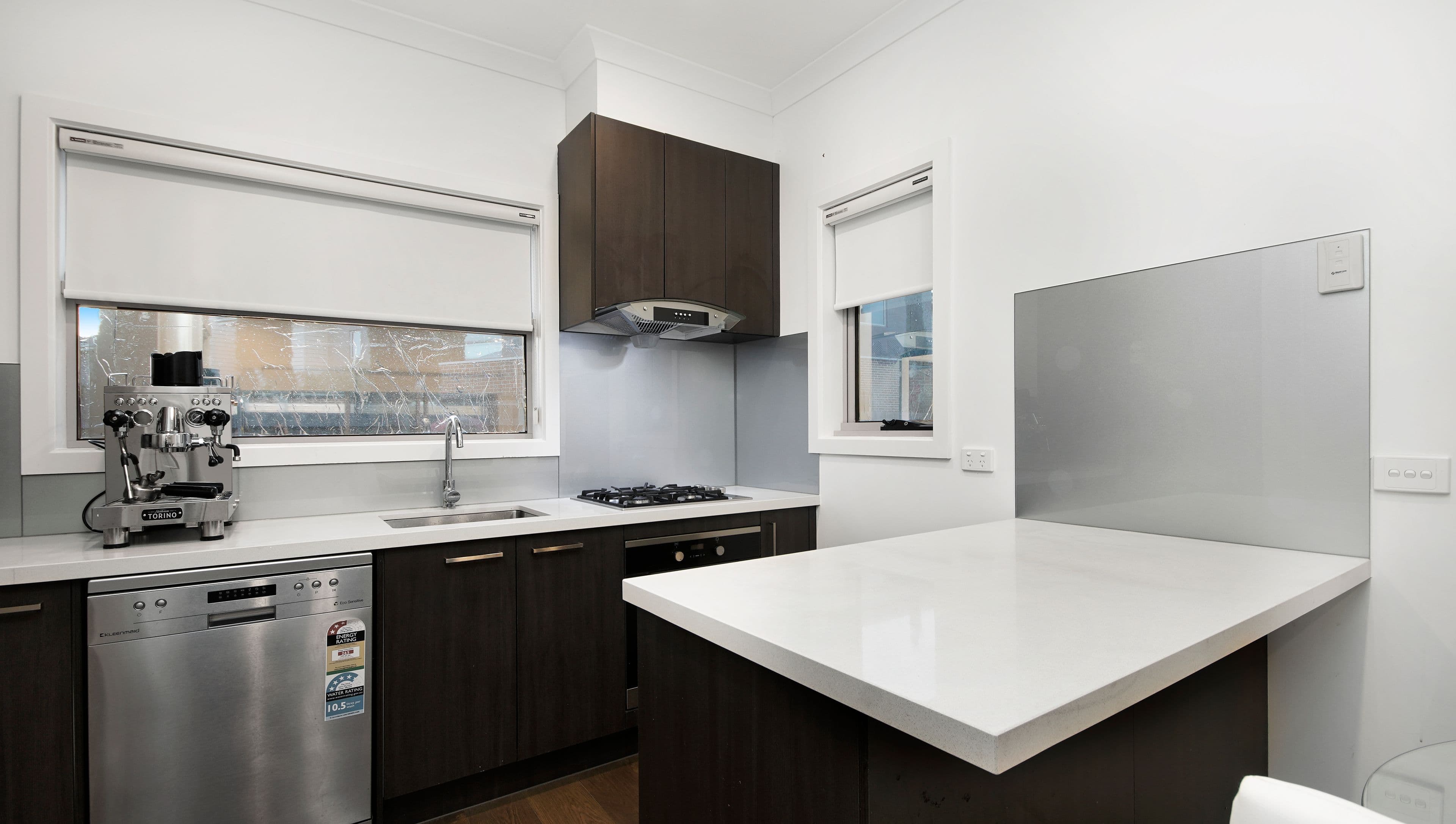 11 Elsey Road, Reservoir VIC 3073, Reservoir - Thumbnail 5