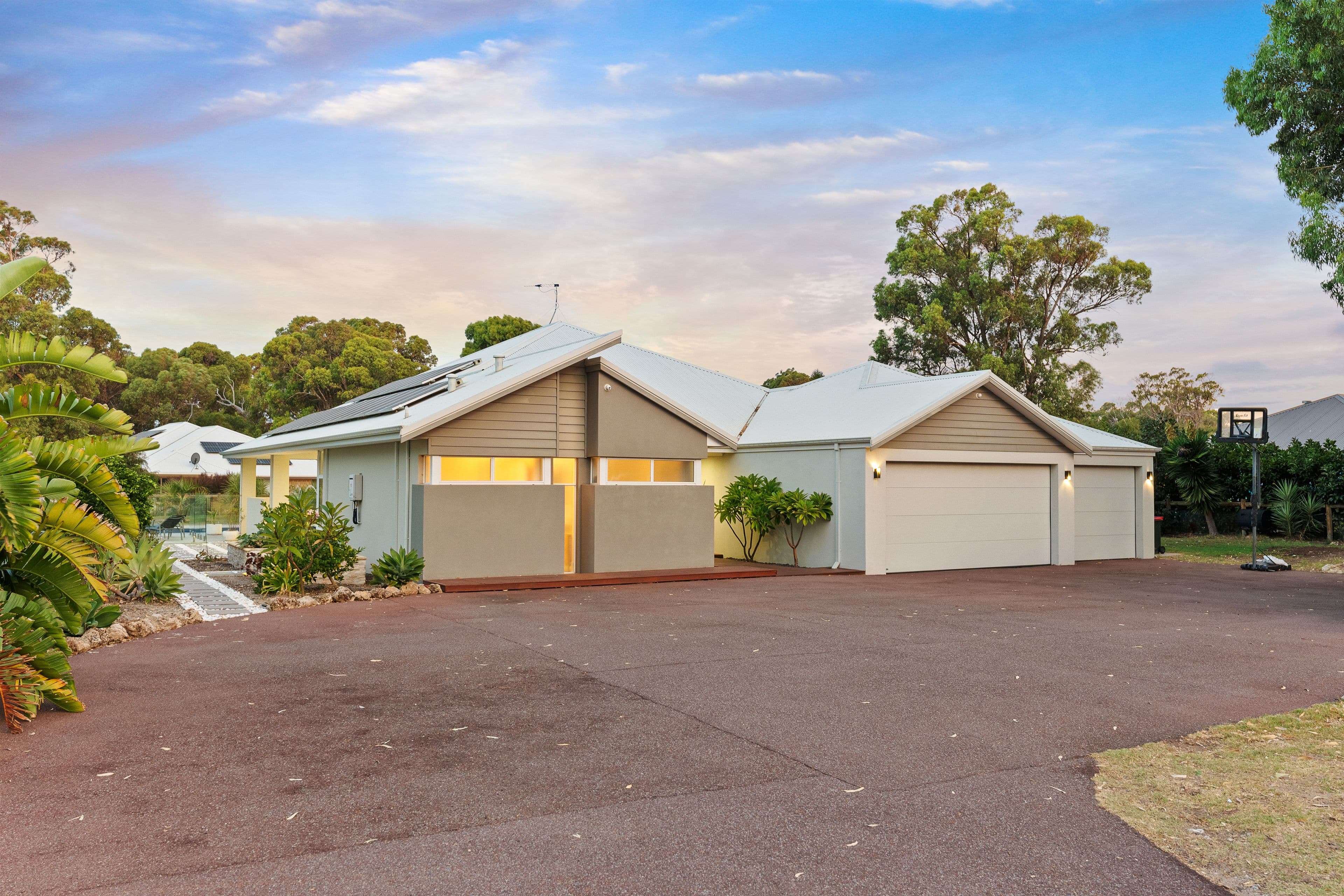 17 Ayrton Court, Golden Bay WA 6174, Golden Bay - Thumbnail 2