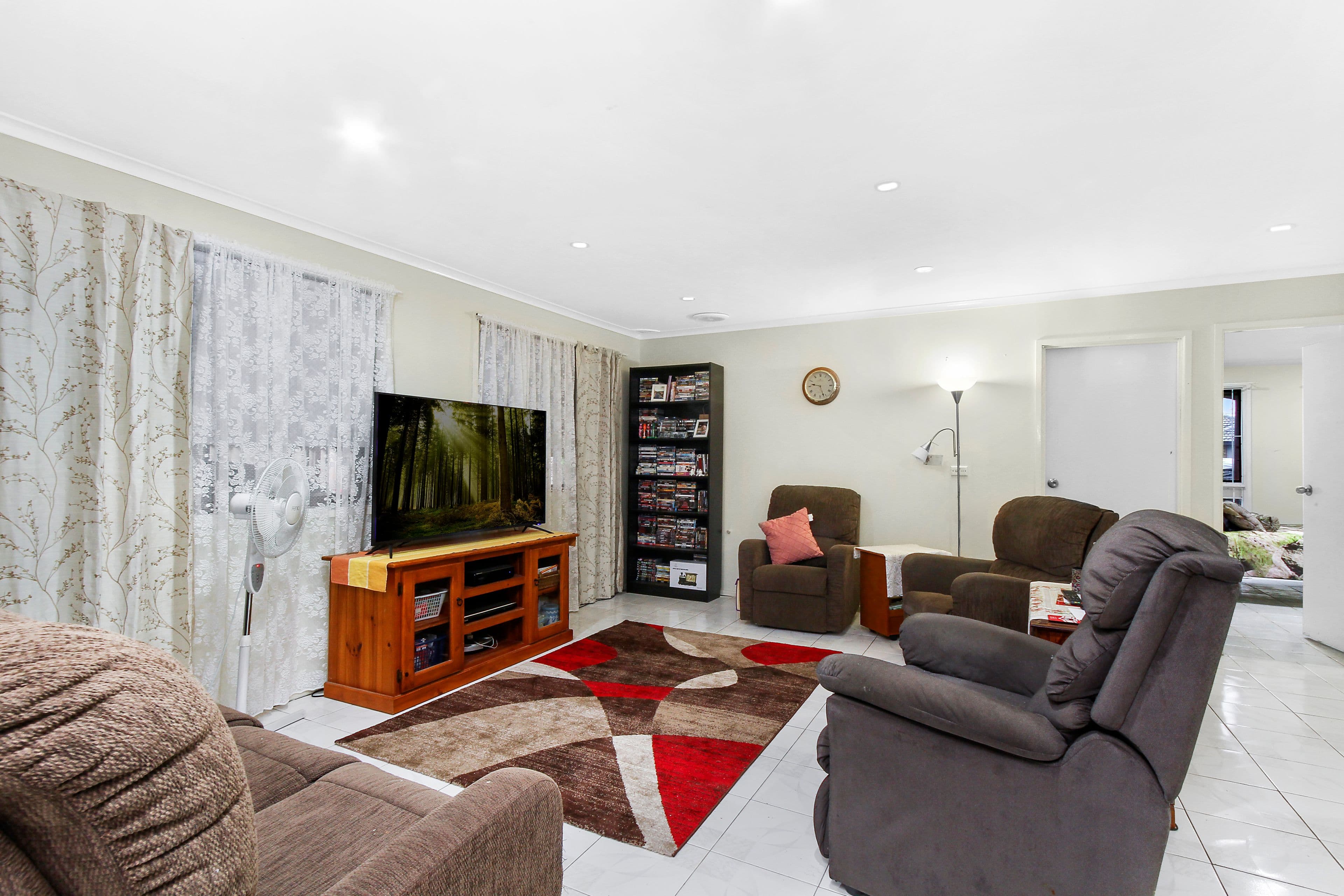 25 Corry Street, Bonnyrigg NSW 2177, Bonnyrigg - Thumbnail 2