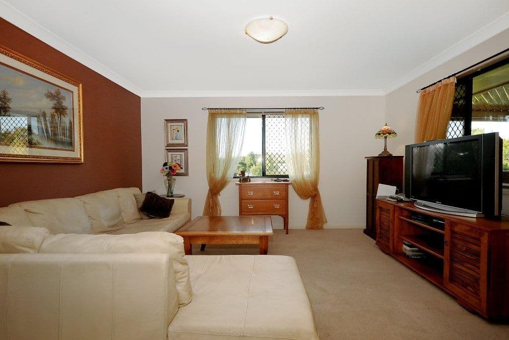 12 Glenmorgan Court, GLENVALE QLD 4350, Glenvale - Thumbnail 6