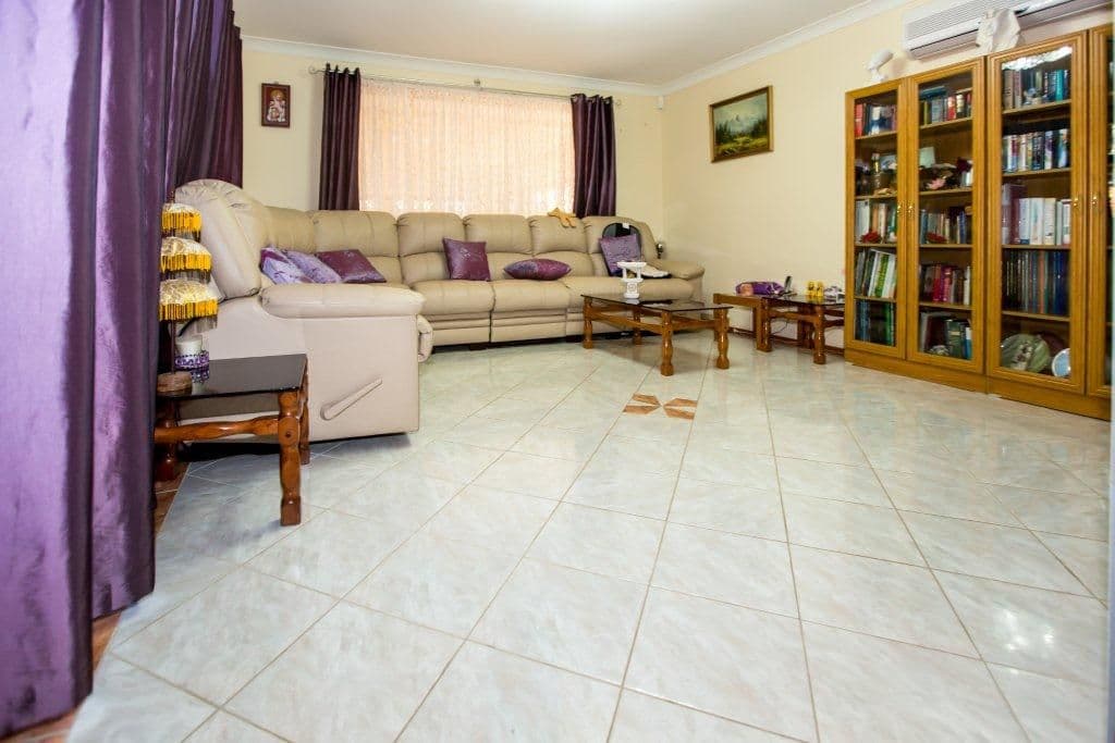 4 Phoenix Place, NARELLAN VALE NSW 2567, Narellan Vale - Thumbnail 2
