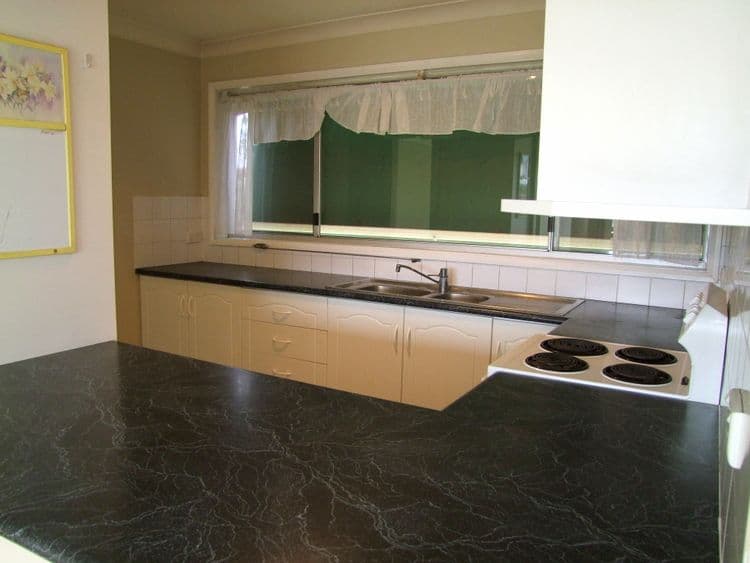 14 Millard Close, SINGLETON NSW 2330, Singleton - Thumbnail 5