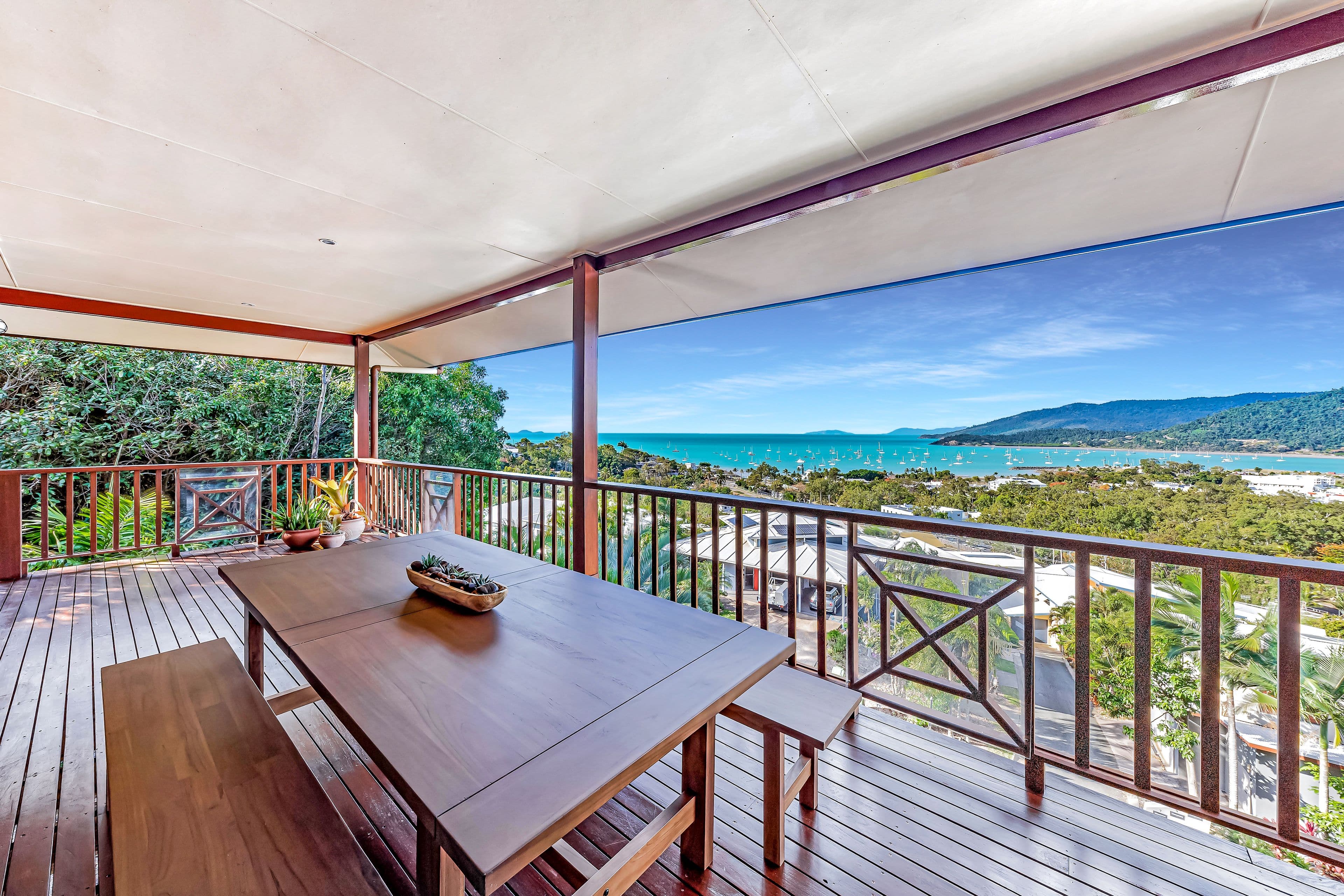 10 Nara Avenue, Airlie Beach QLD 4802, Airlie Beach - Thumbnail 2