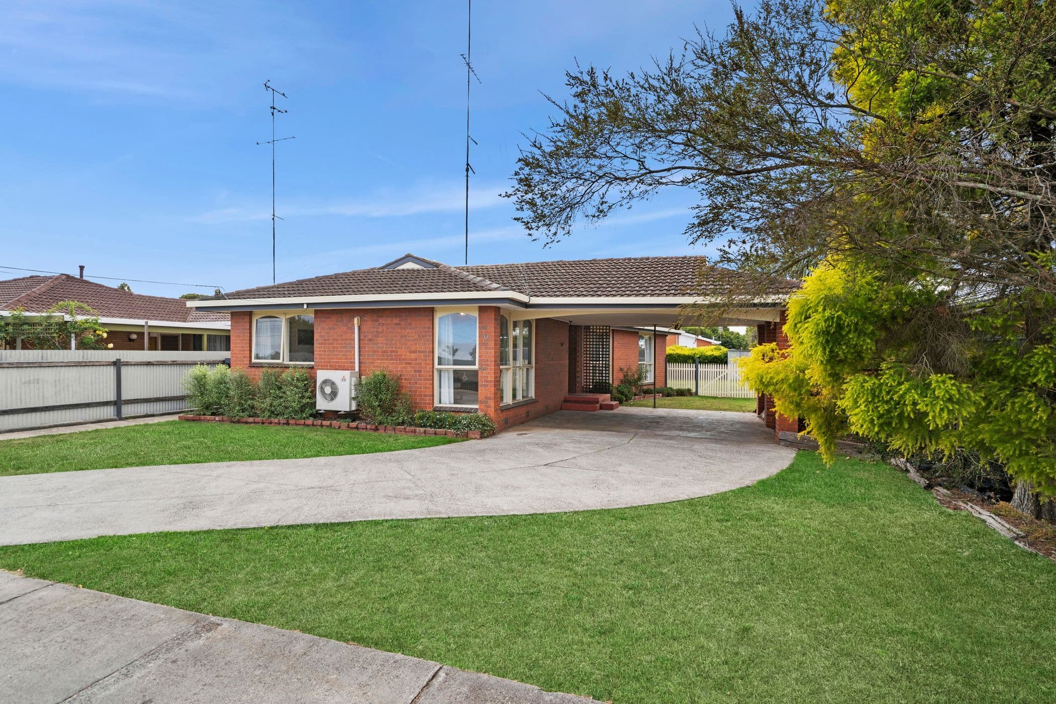 9 Troy Street, Colac VIC 3250, Colac - Thumbnail 2