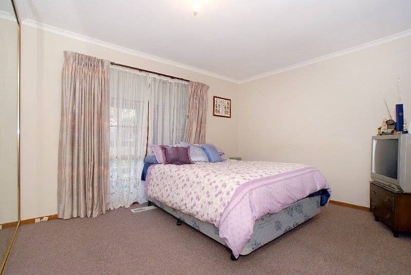 106 Forest Road, FERNTREE GULLY VIC 3156, Ferntree Gully - Thumbnail 3