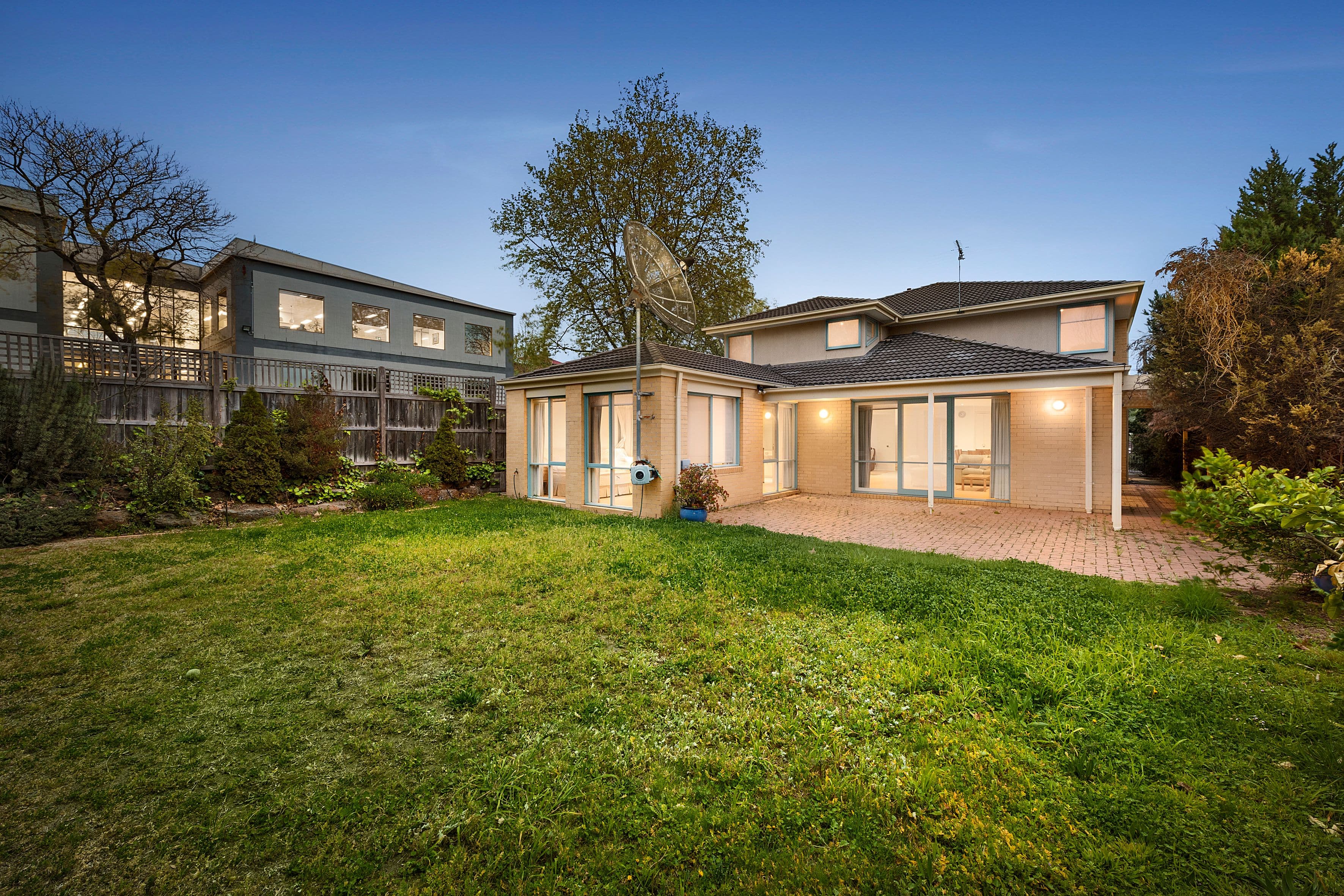 2 Meadow Grove, Balwyn VIC 3103, Deepdene - Image 1