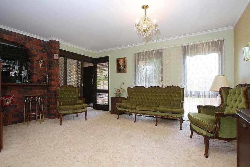 13  Eldale Court, WANTIRNA VIC 3152, Wantirna - Thumbnail 3