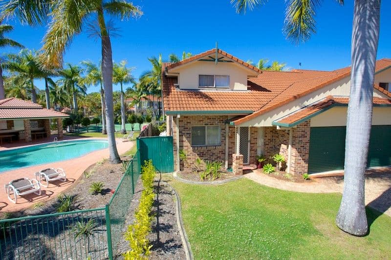 272 Oxley Drive, COOMBABAH QLD 4216, Coombabah - Thumbnail 3