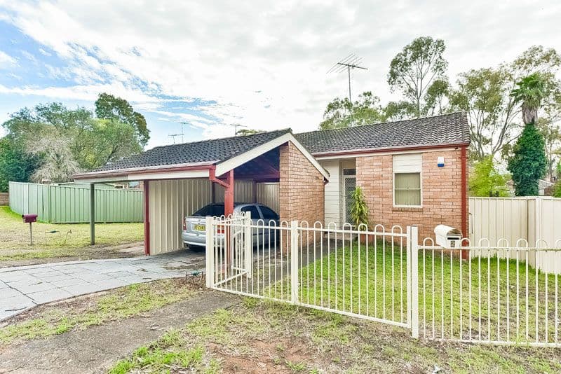 Bradbury NSW 2560, Bradbury - Image 1