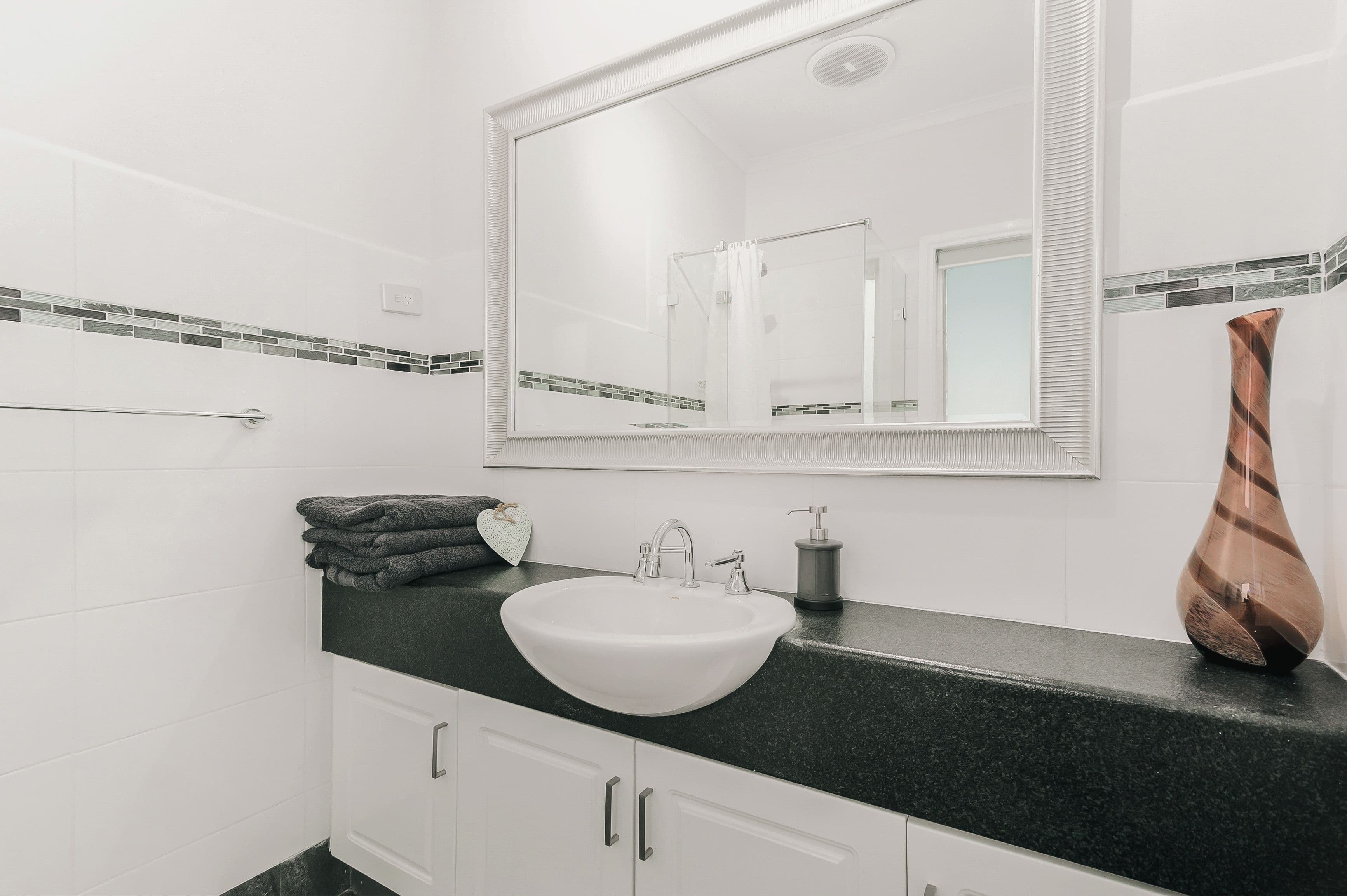 4 Hillrise Court, Pakenham VIC 3810, Pakenham - Thumbnail 6