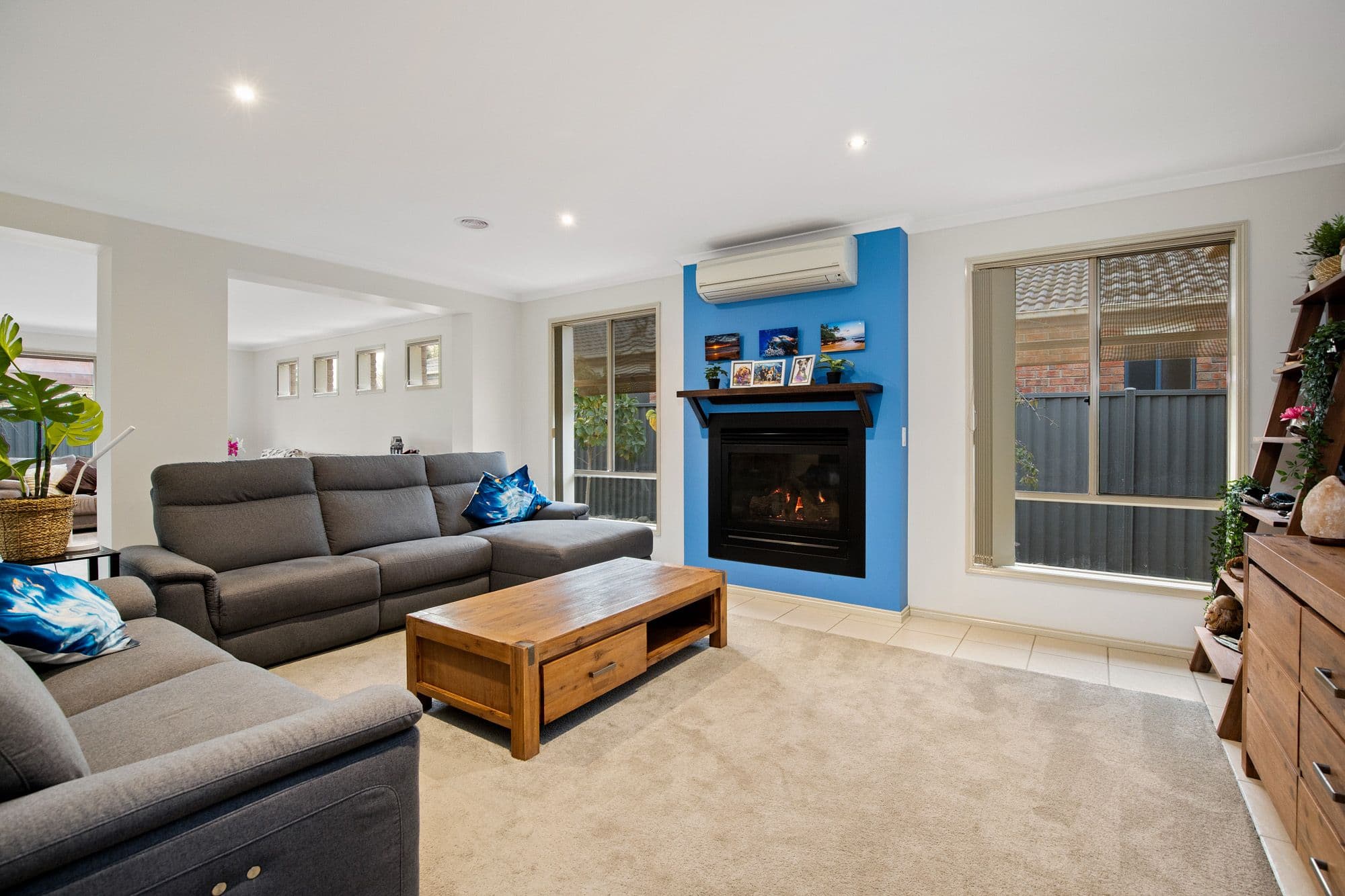 27 Clarence Street, MANOR LAKES VIC 3024, Manor Lakes - Thumbnail 2