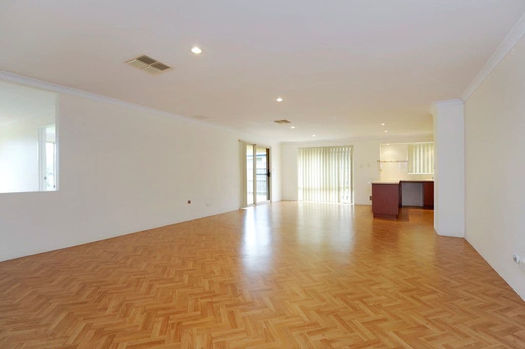 46 Ritchie Drive, ROCKINGHAM WA 6168, Rockingham - Thumbnail 4