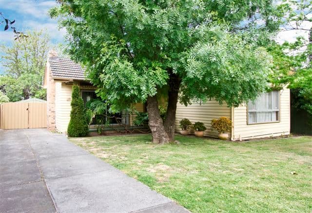 110 Porter Road, HEIDELBERG HEIGHTS VIC 3081, Heidelberg Heights - Thumbnail 2