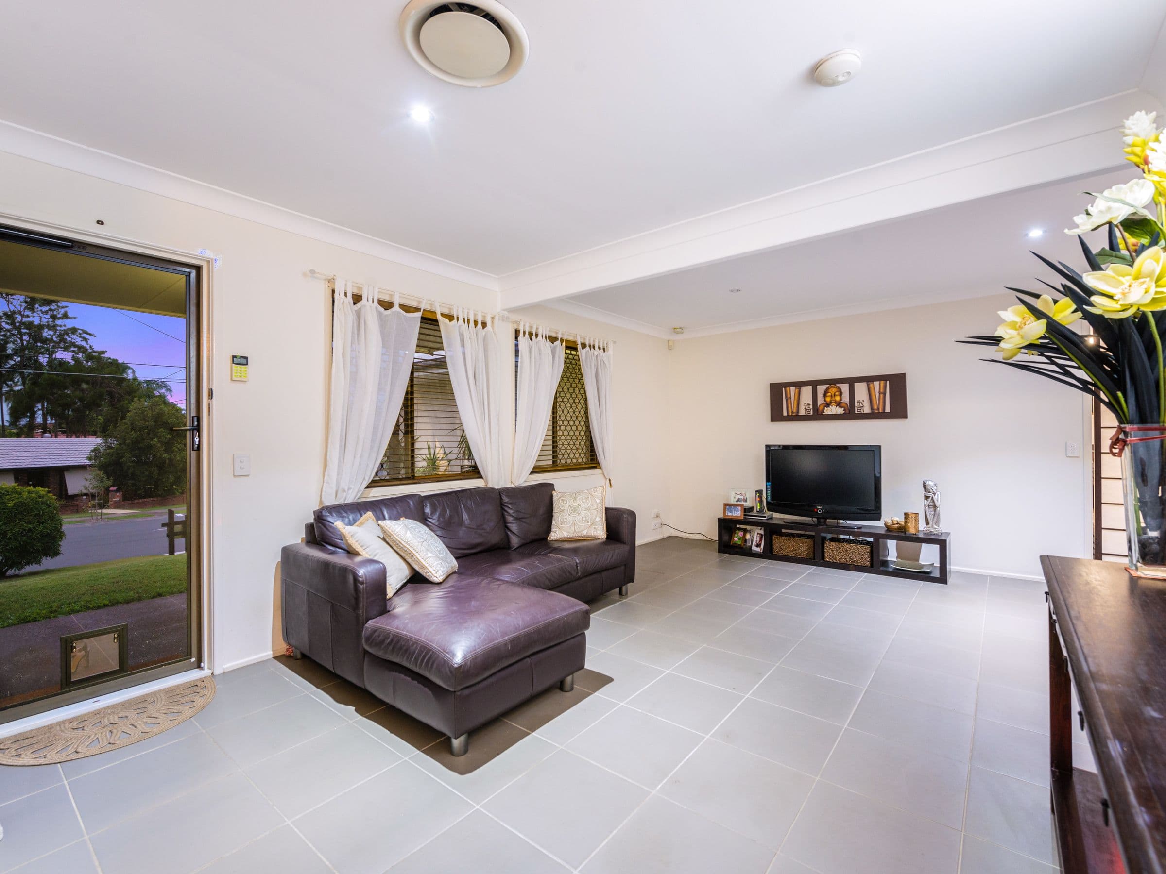 5 Grampian Court, Rochedale South QLD 4123, Rochedale South - Thumbnail 7