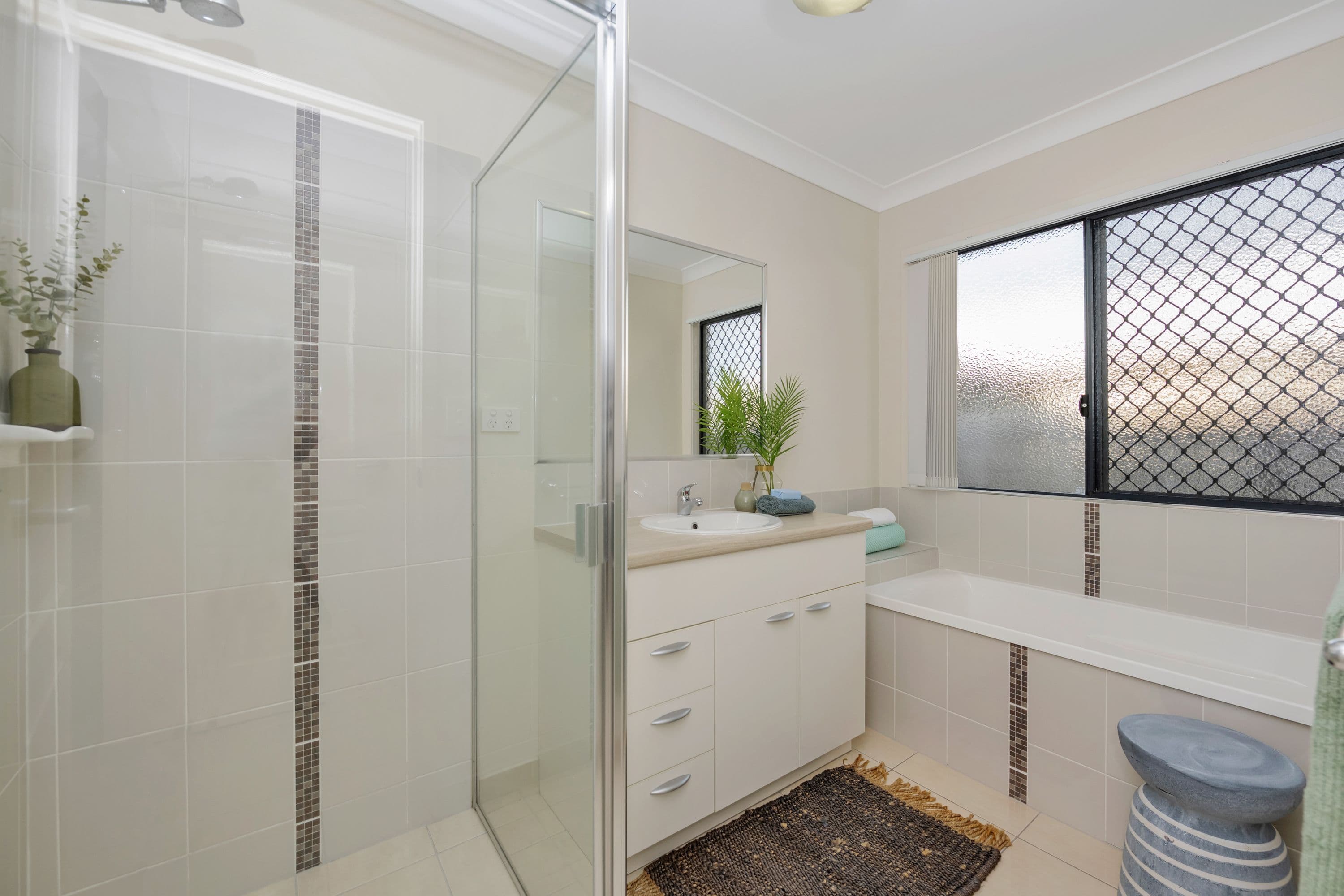 22 Brush Cherry Street, Mount Low QLD 4818, Mount Low - Thumbnail 8