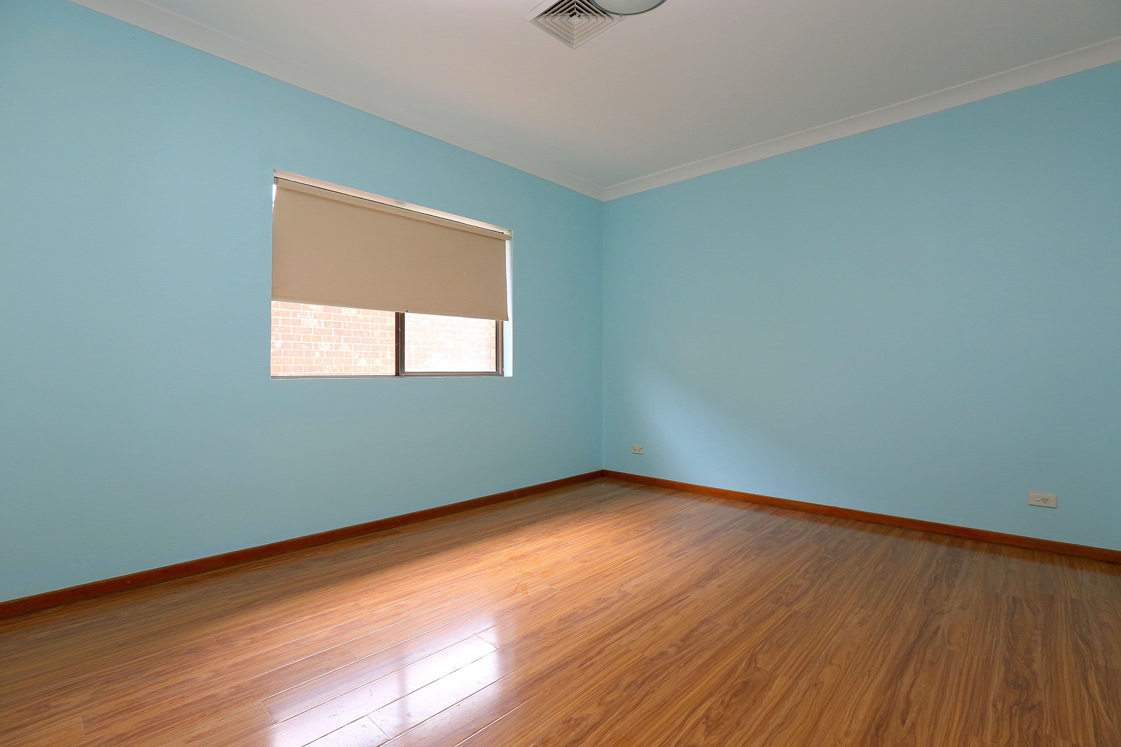 6 Flinders Road, Georges Hall - Thumbnail 7