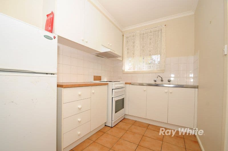 19 Ardgower Road, NOBLE PARK VIC 3174, Noble Park - Thumbnail 2