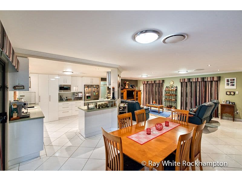 25 Cypress Avenue, NORMAN GARDENS QLD 4701, Norman Gardens - Thumbnail 5
