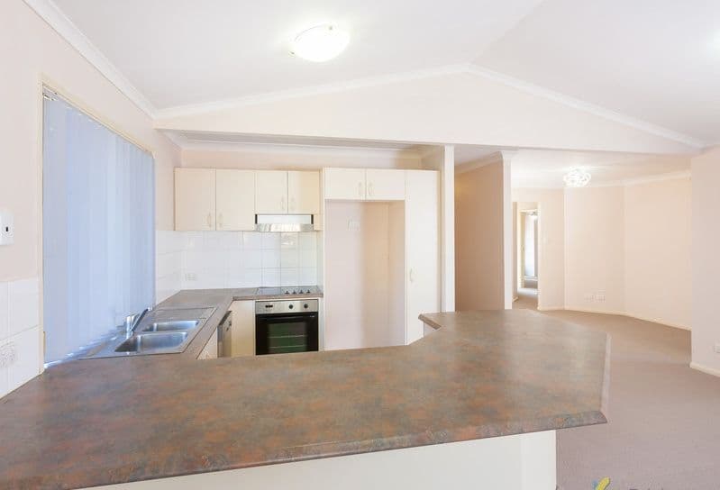 29 Richmond Place, Forest Lake QLD 4078, Forest Lake - Thumbnail 4