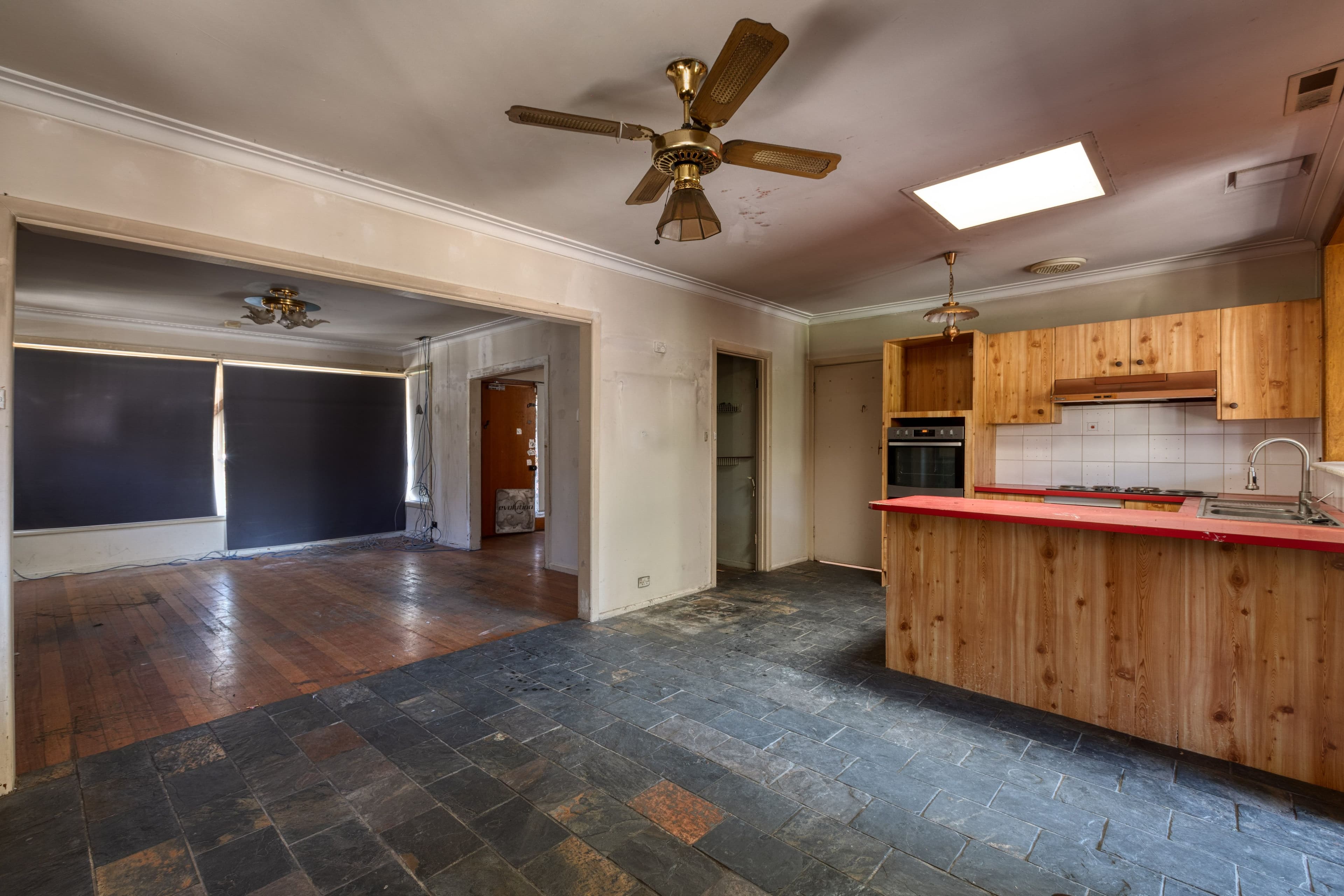 6 Marcellin Court, Deer Park VIC 3023, Deer Park - Thumbnail 3
