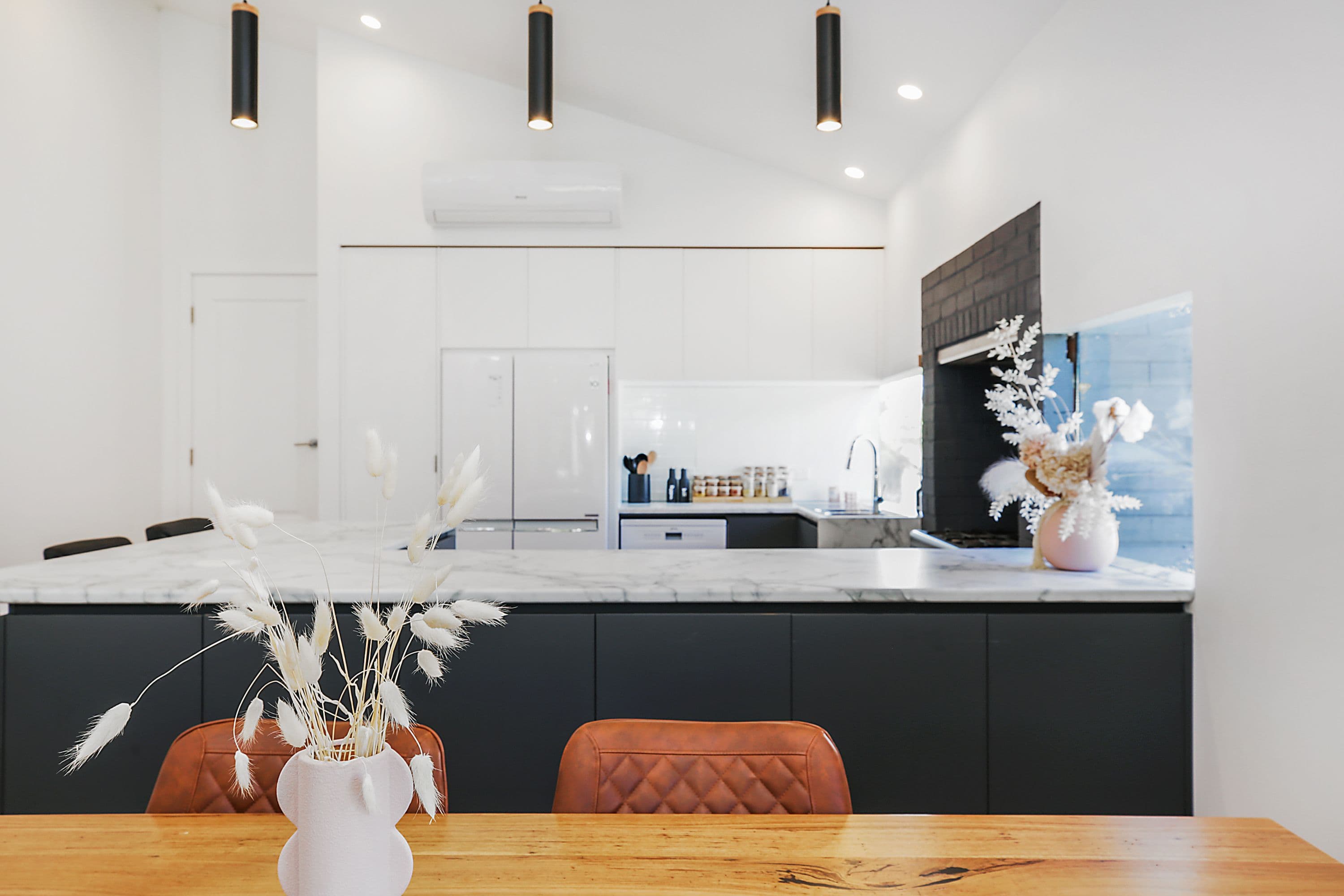 21 Neylon Street, Cobden VIC 3266, Cobden - Thumbnail 5