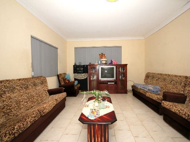 138 Wangee Road, GREENACRE NSW 2190, Greenacre - Thumbnail 2