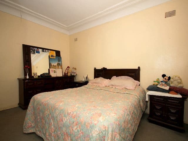 138 Wangee Road, GREENACRE NSW 2190, Greenacre - Thumbnail 5