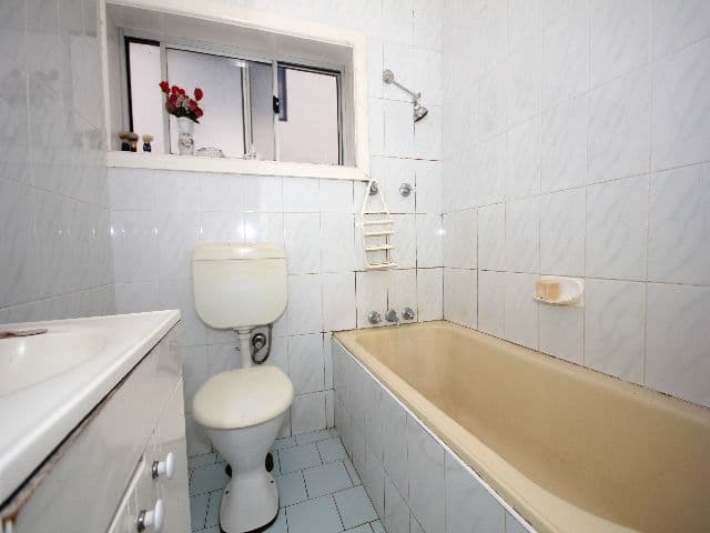 138 Wangee Road, GREENACRE NSW 2190, Greenacre - Thumbnail 6