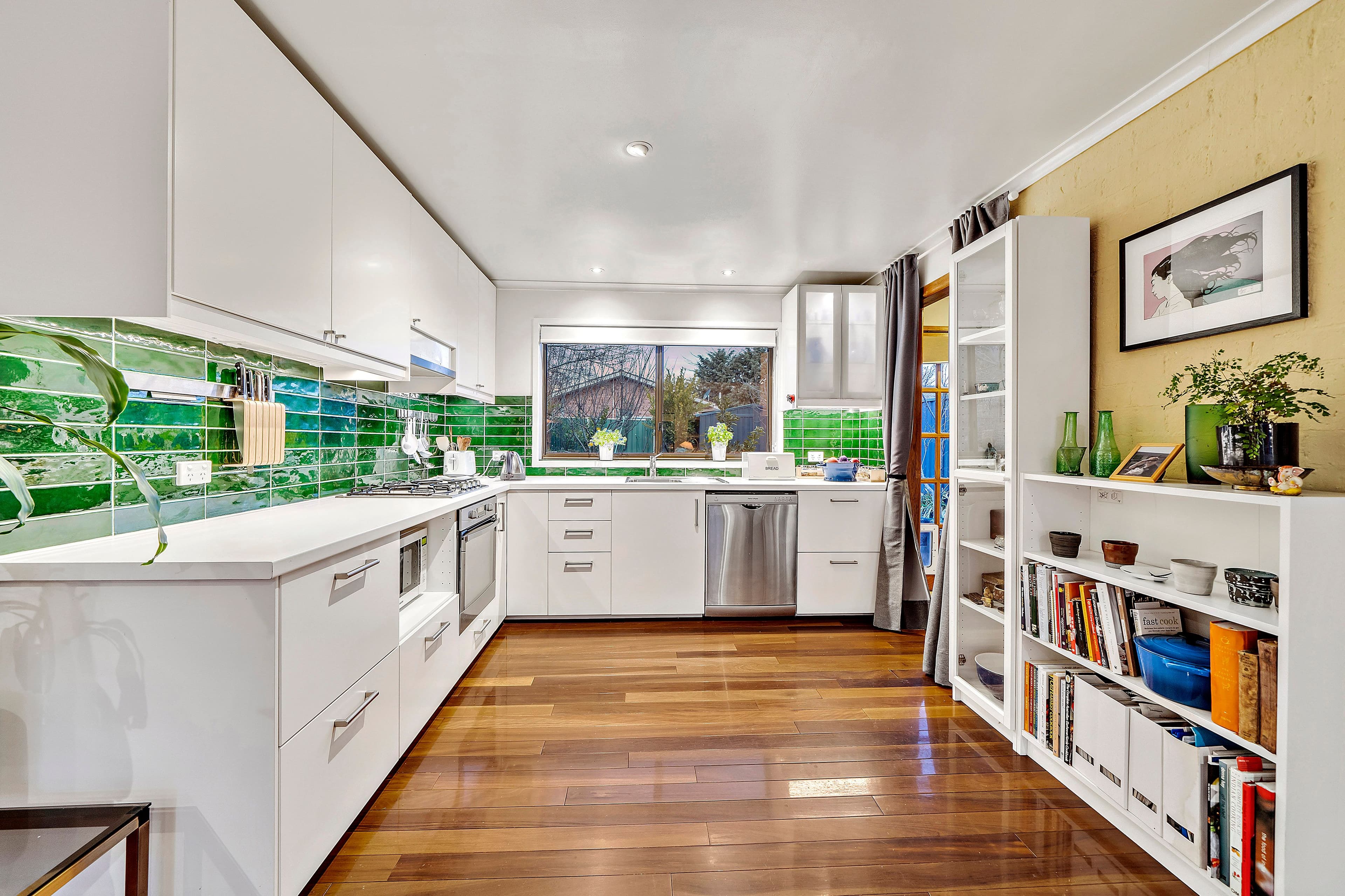 23 Grover Crescent, McKellar ACT 2617, McKellar - Thumbnail 3
