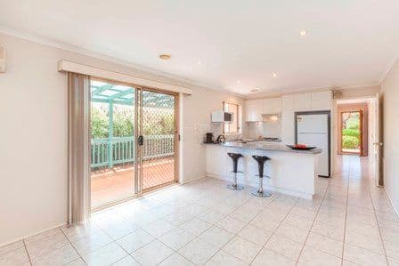 15 Goodhart Crescent, Dunlop ACT 2615, Dunlop - Thumbnail 3