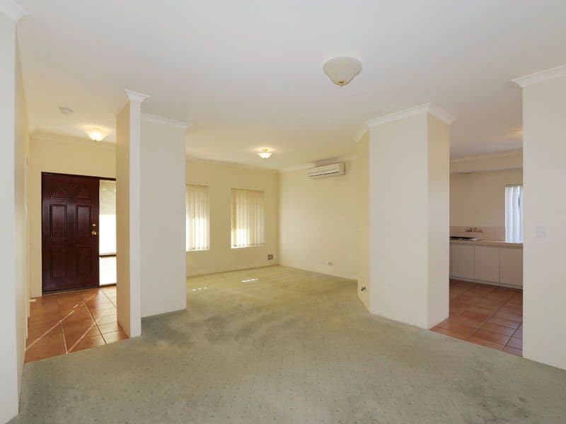 143 Secret Harbour Boulevard, SECRET HARBOUR WA 6173, Secret Harbour - Thumbnail 2